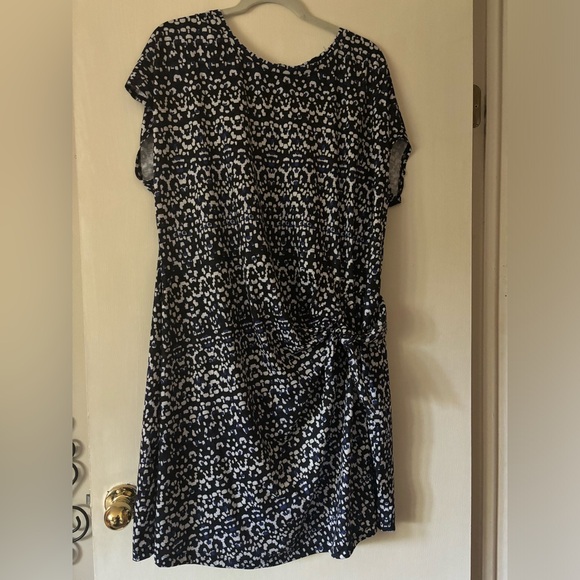 Nicole by Nicole Miller Dresses & Skirts - Mid Rise Dress